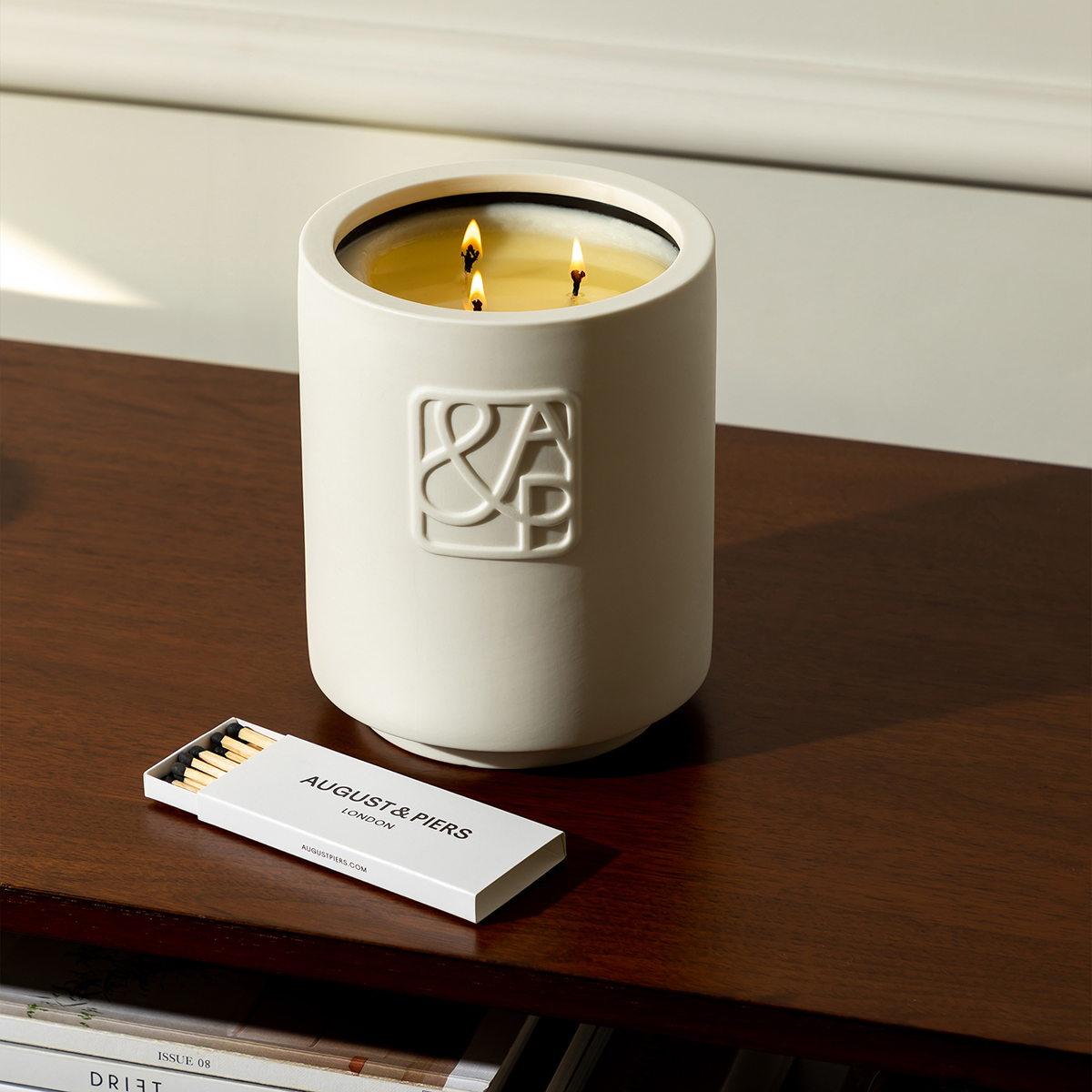 AUGUST&PIERS - Libertine Magnificent Scented Candle