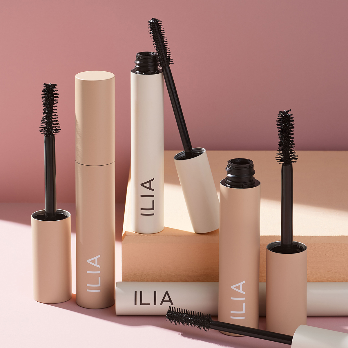 Ilia - Fullest Volumizing Mascara