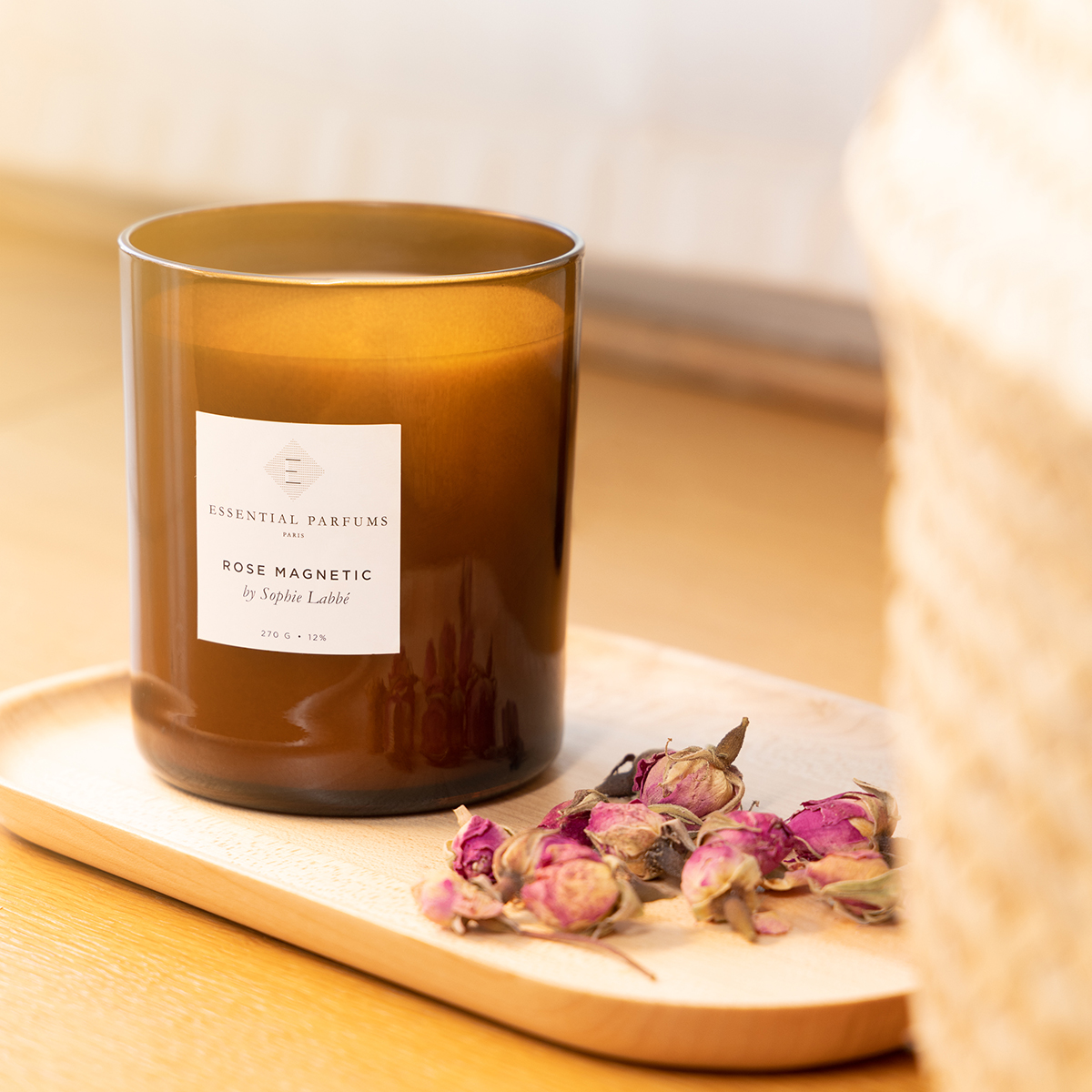 Essential Parfums - Rose Magnetic Candle