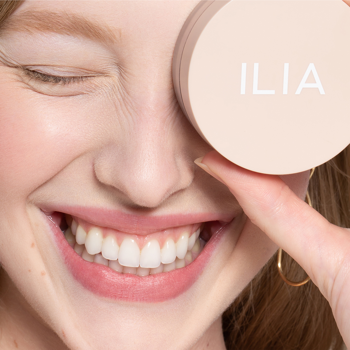 Ilia - Soft Focus Finishing Powder Translucent