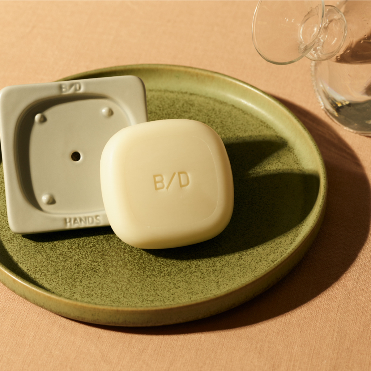 Beauty Disrupted - Hand Soap Dish